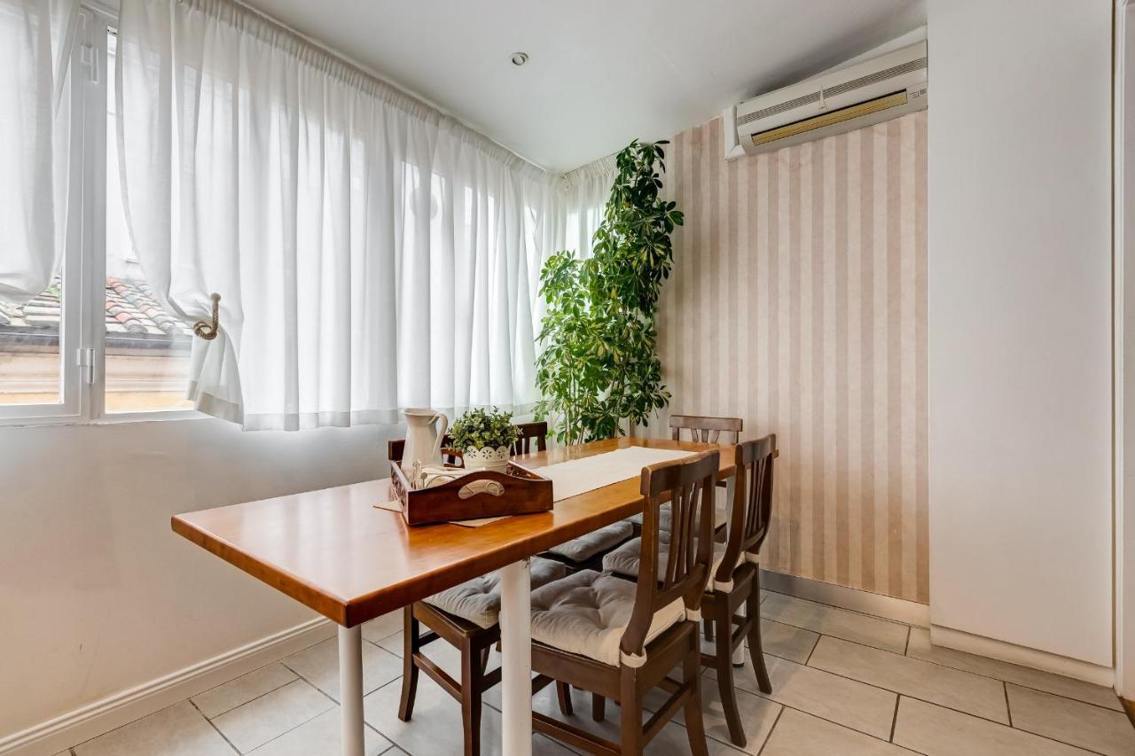Piazza Di Spagna Fantastic Apartment Rome Exterior photo